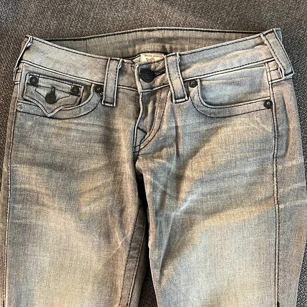 True Religion Jean Low Rise Super T Stitch Straight (Size 26)